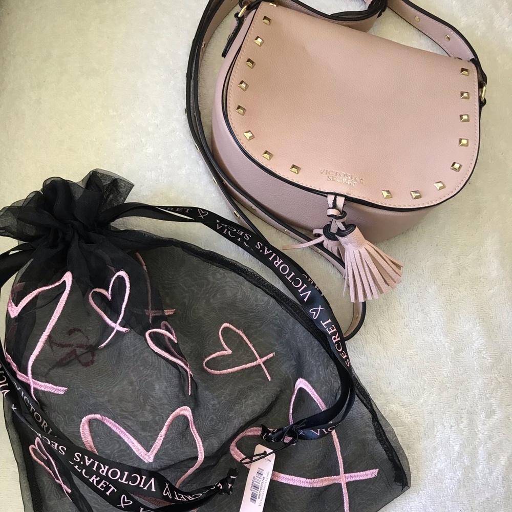 Victoria’s Secret pink crossbody bag